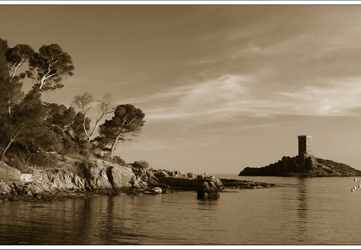 040625 Riviera 004-S