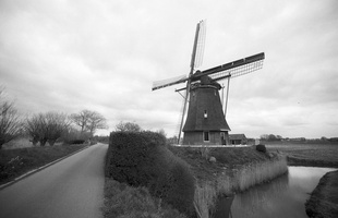 20200403-Canon-F1-17mm-FP4-Cameratest-122